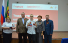 Полицейские и общественники Варненского района торжественно вручили юным жителям первые паспорта