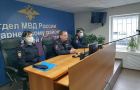В селе Варна преподаватели Центра профессиональной подготовки ГУ МВД России по Челябинской области провели очередной учебно-методический сбор с членами добровольных народных дружин