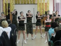 В честь Дня пограничника в районном Доме культуры 28 мая 2011г. состоялся праздничный концерт В честь Дня пограничника в районном Доме культуры 28 мая 2011г. состоялся праздничный концерт